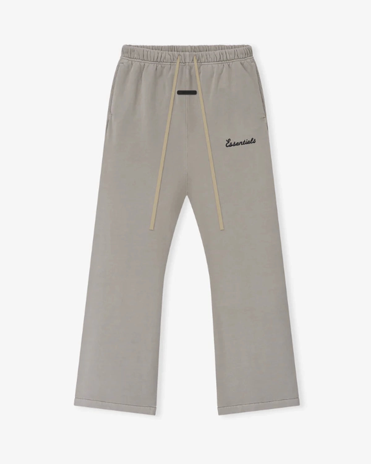 ESSENTIALS の TRAINING CLASSIC FIT FLARE SWEAT PANT (130SP268651F)