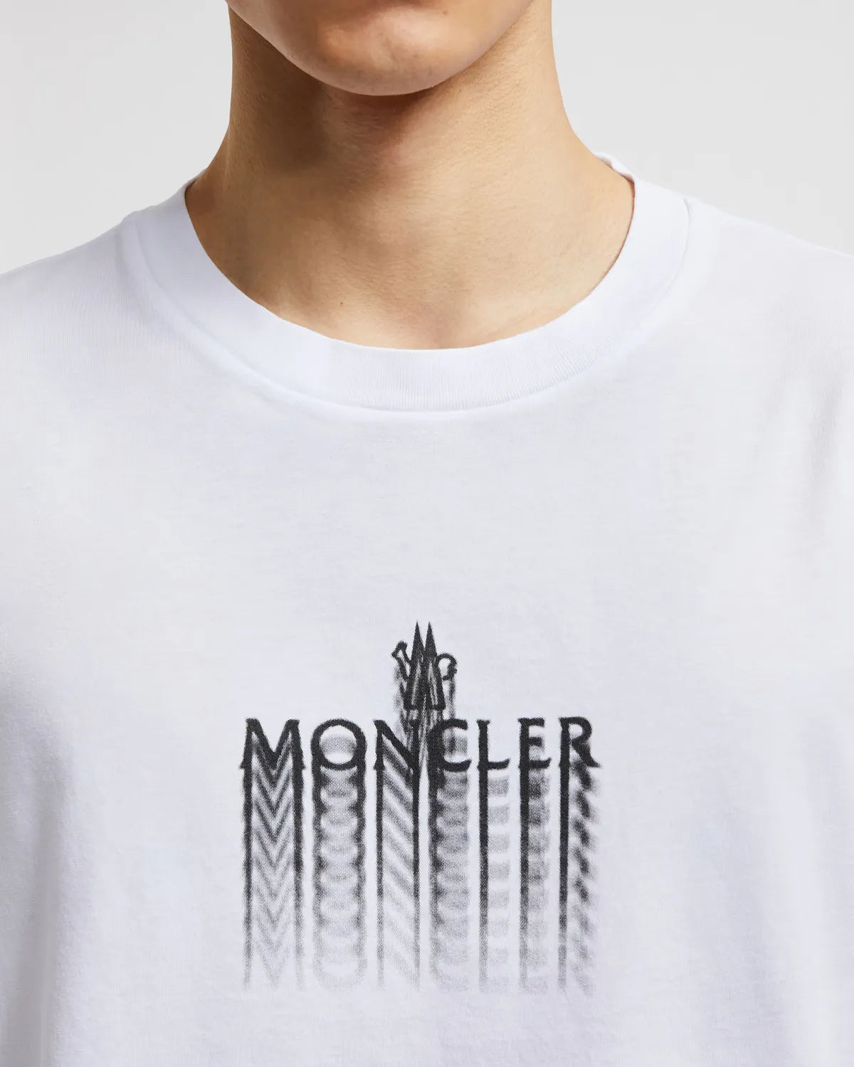 MONCLER / SS T-SHIRT (K10918C0002989A17)