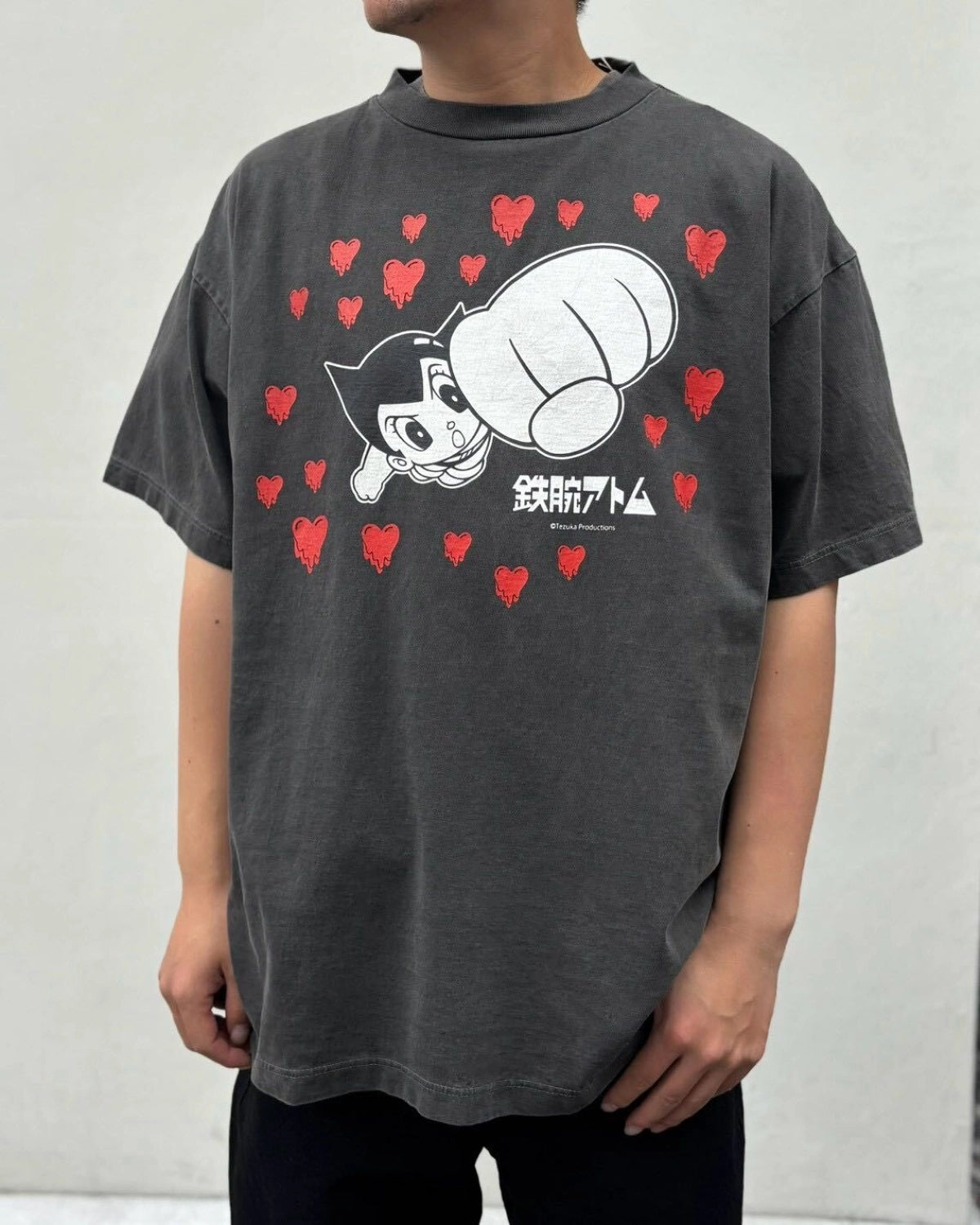 Emotionaly Unavailable × 鉄腕アトム  / EU AB  FLYING SS TEE (EU-MK1-0000-C03)