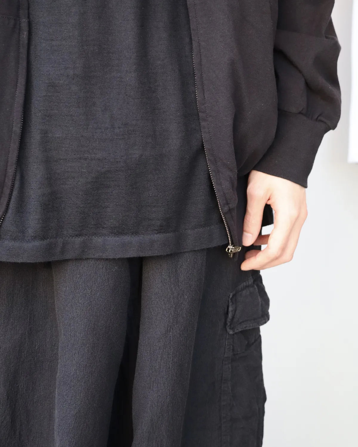 COMOLI / シルクコットン 6Pパンツ (D01-03011)
