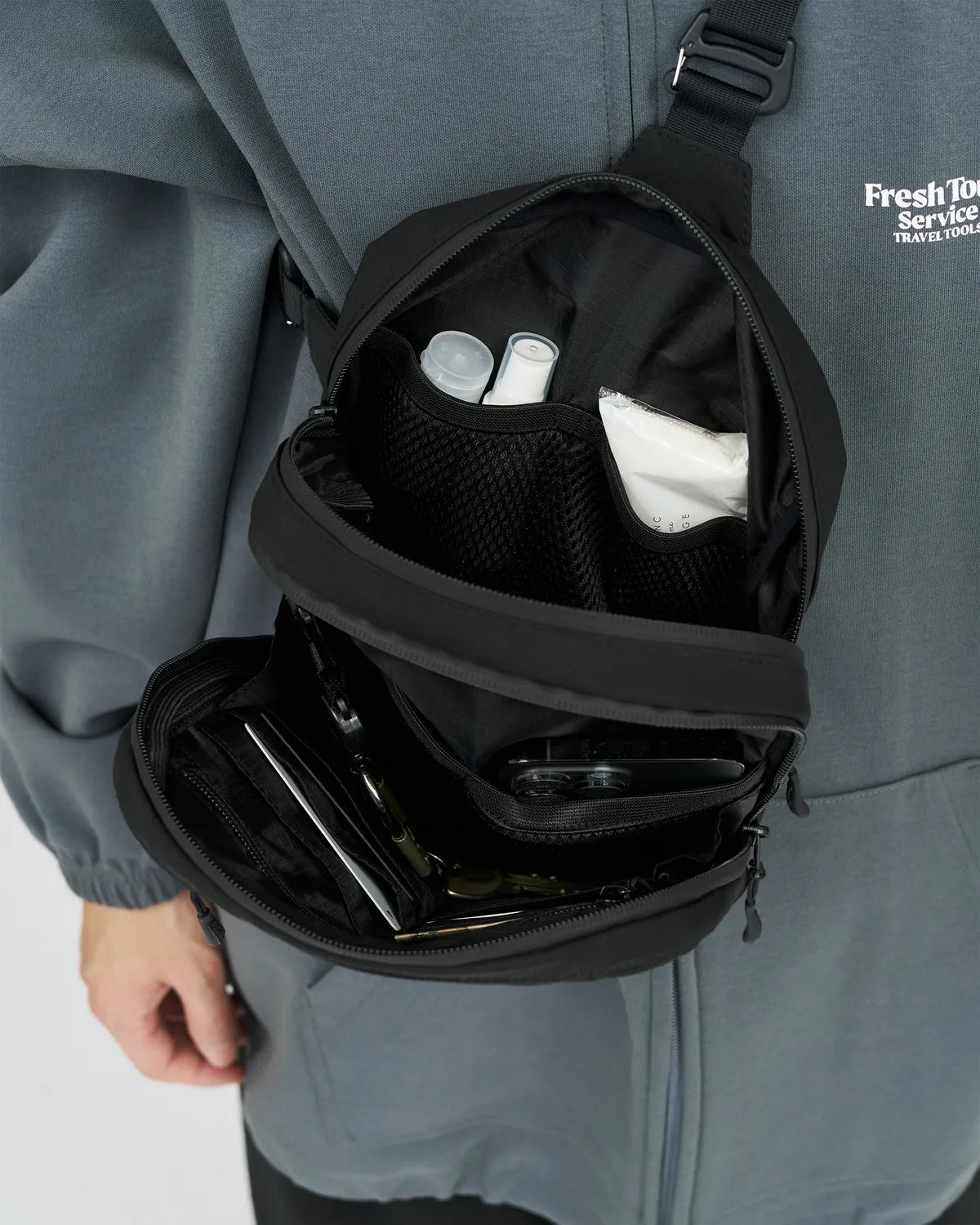 FreshService / UTILITY SLING BAG (FSP253-90069)