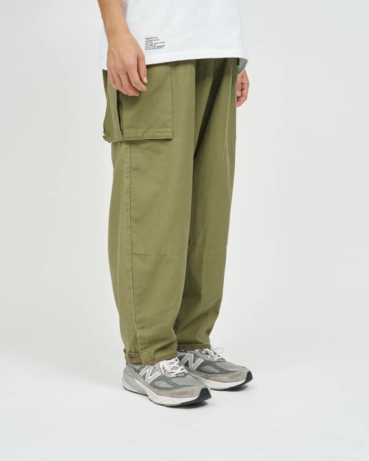FreshService / BACK SATEEN MOUNTAIN CARGO PANTS (FSC253-40143)