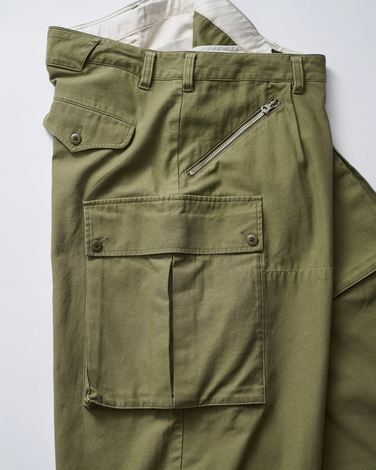 FreshService / BACK SATEEN MOUNTAIN CARGO PANTS (FSC253-40143)