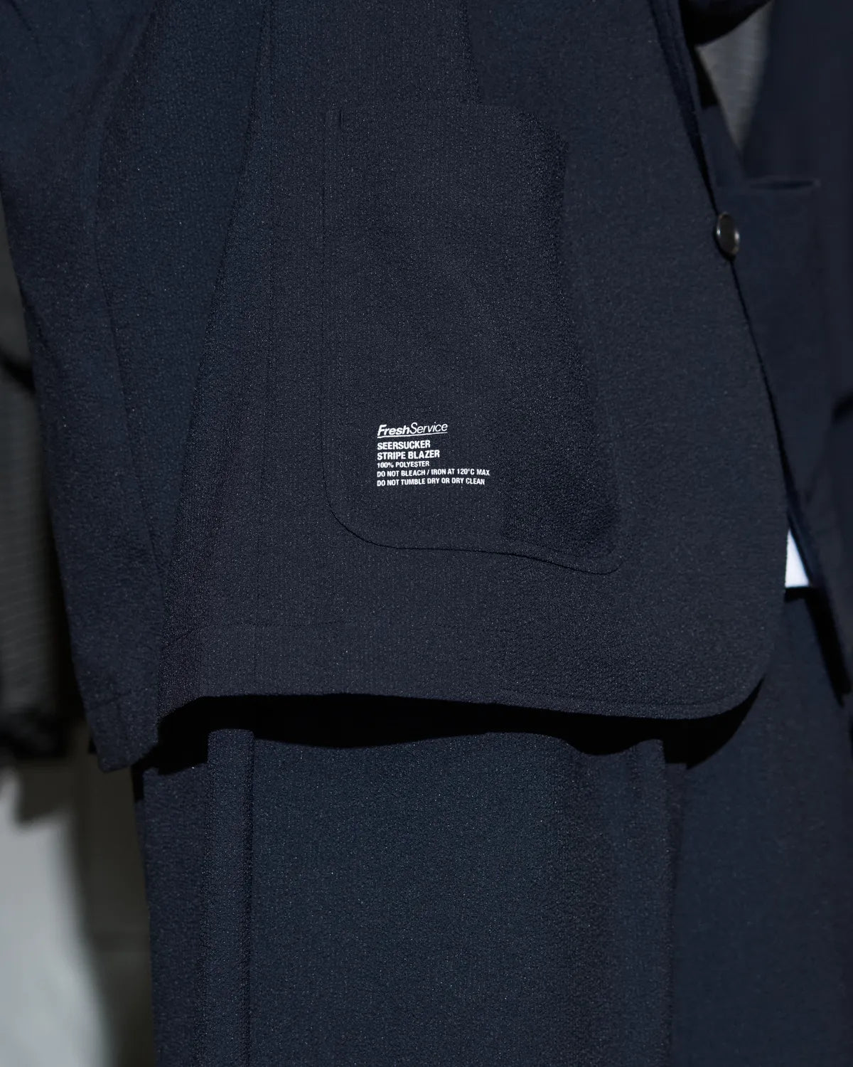 FreshService / SEERSUCKER STRIPE BLAZER (FSC262-20112)