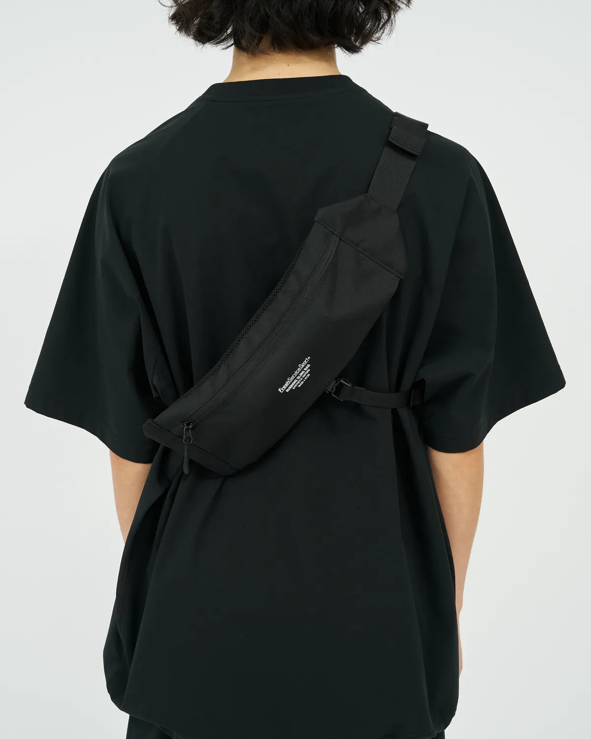 FreshServiceSport / RUNNING SLING BAG (FSS263-90135)