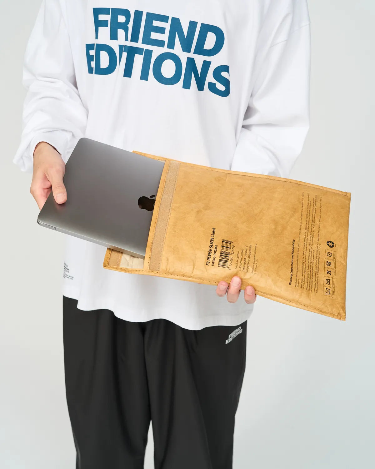 FreshService / FRIEND EDITIONS FE DEVICE SLEEVE 13inch (FSP263-99123FE)
