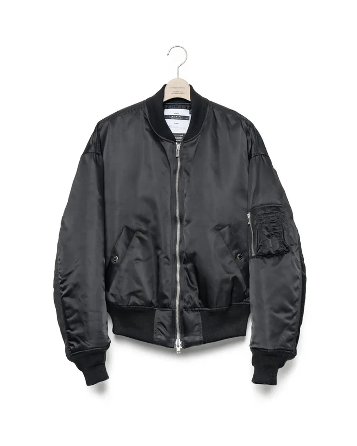 FUMITO GANRYU の Deformed MA-1 (Fu14-Bl-03)