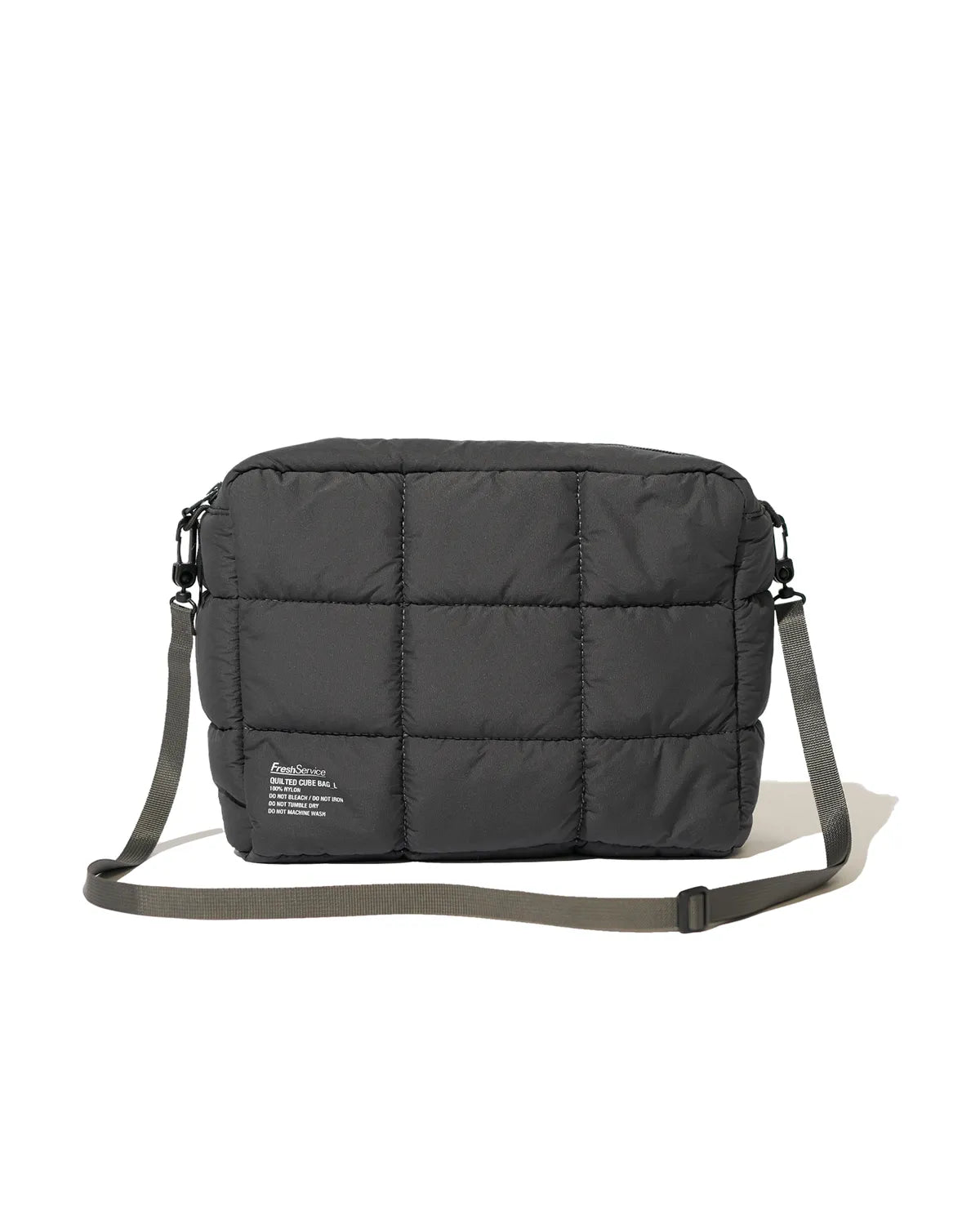 FreshService の QUILTED CUBE BAG_L (FSP253-90189)