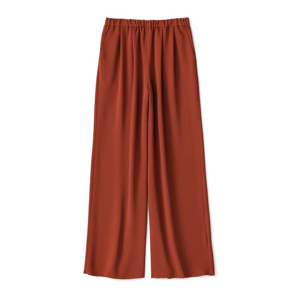 Graphpaper の Satin Easy Wide Pants (GL243-40226C)