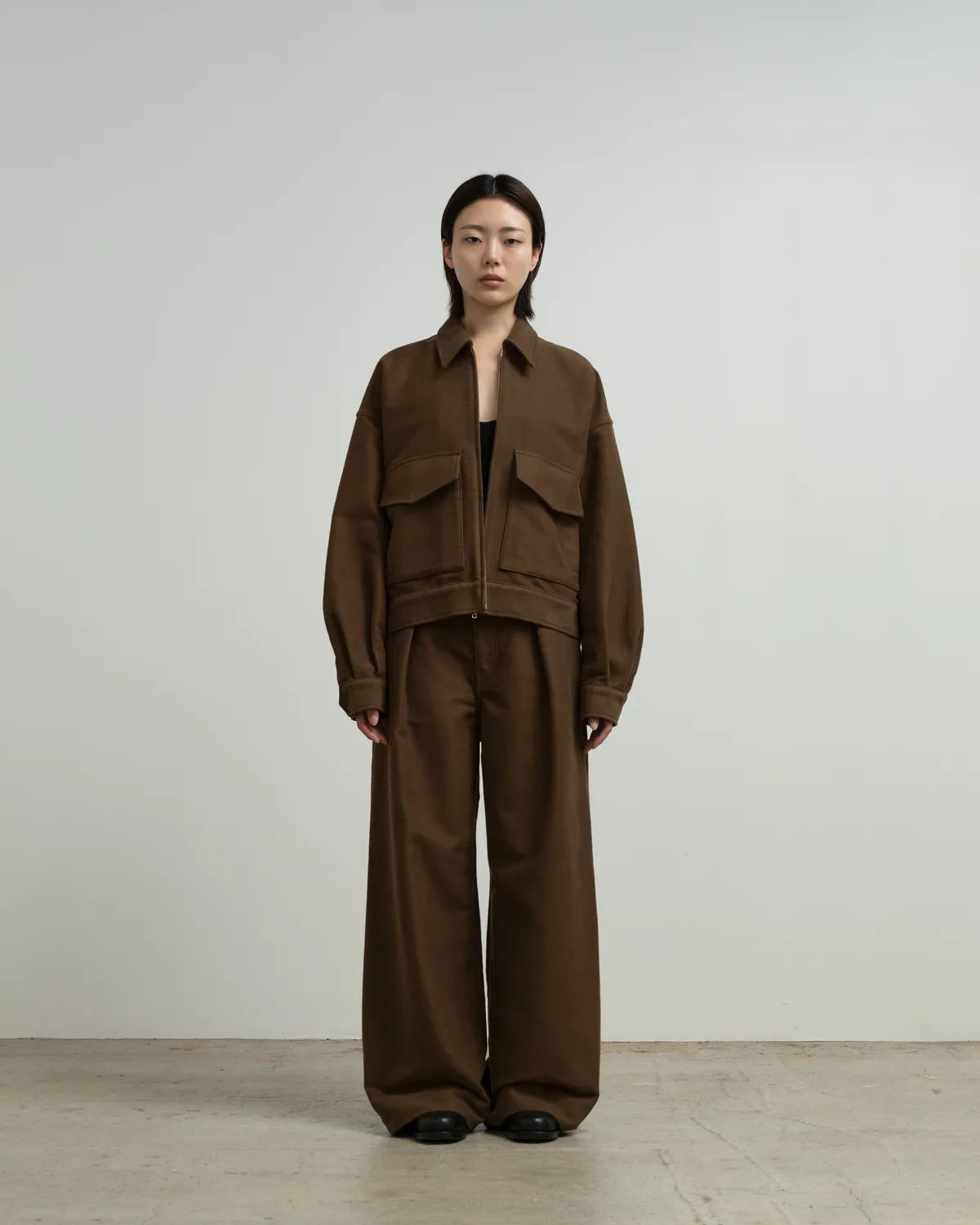 Graphpaper / Cotton Double Serge Two Tuck Wide Pants (GL263-40454)