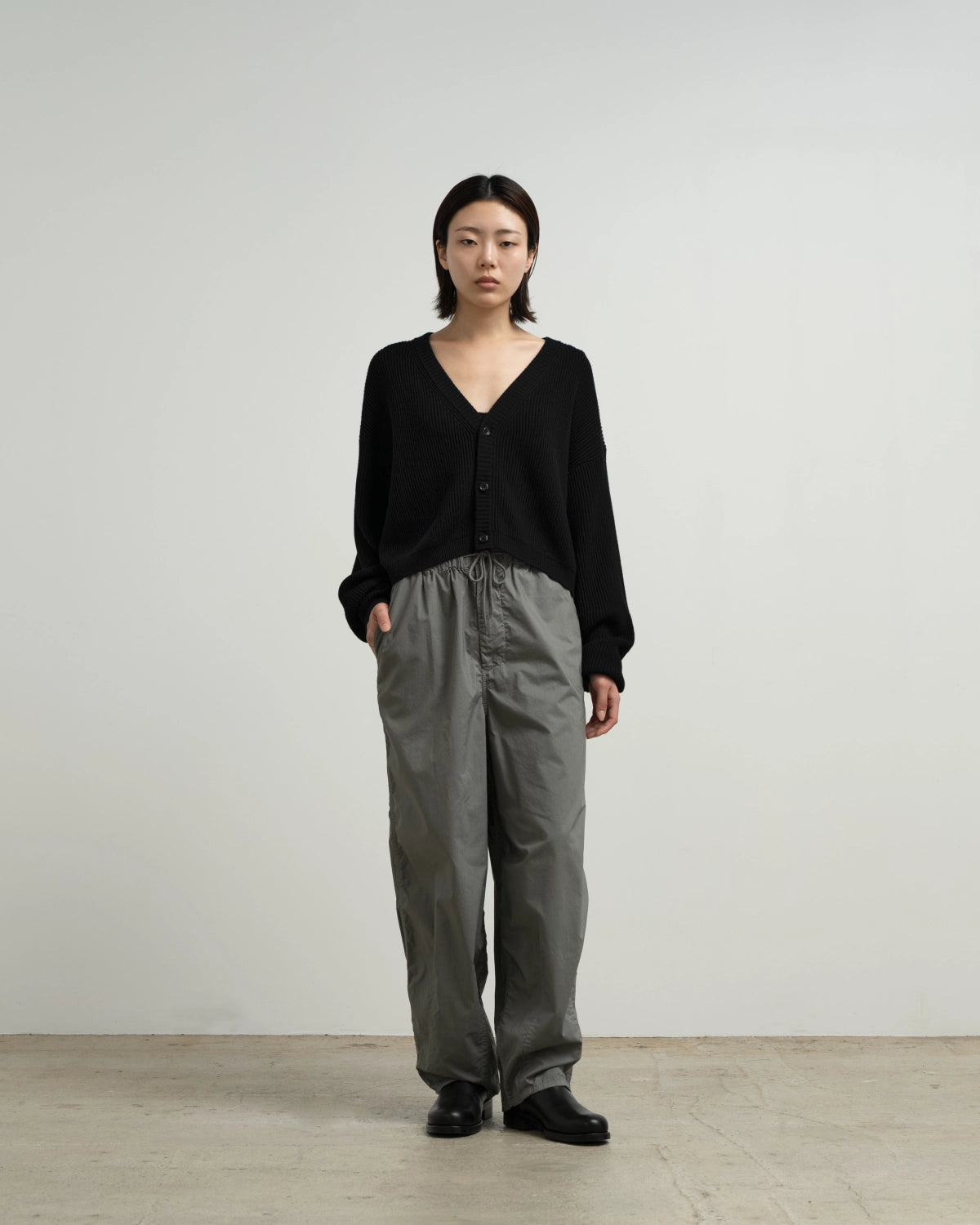 Graphpaper / Mercerized Fine Wool Short Cardigan (GL263-80552)
