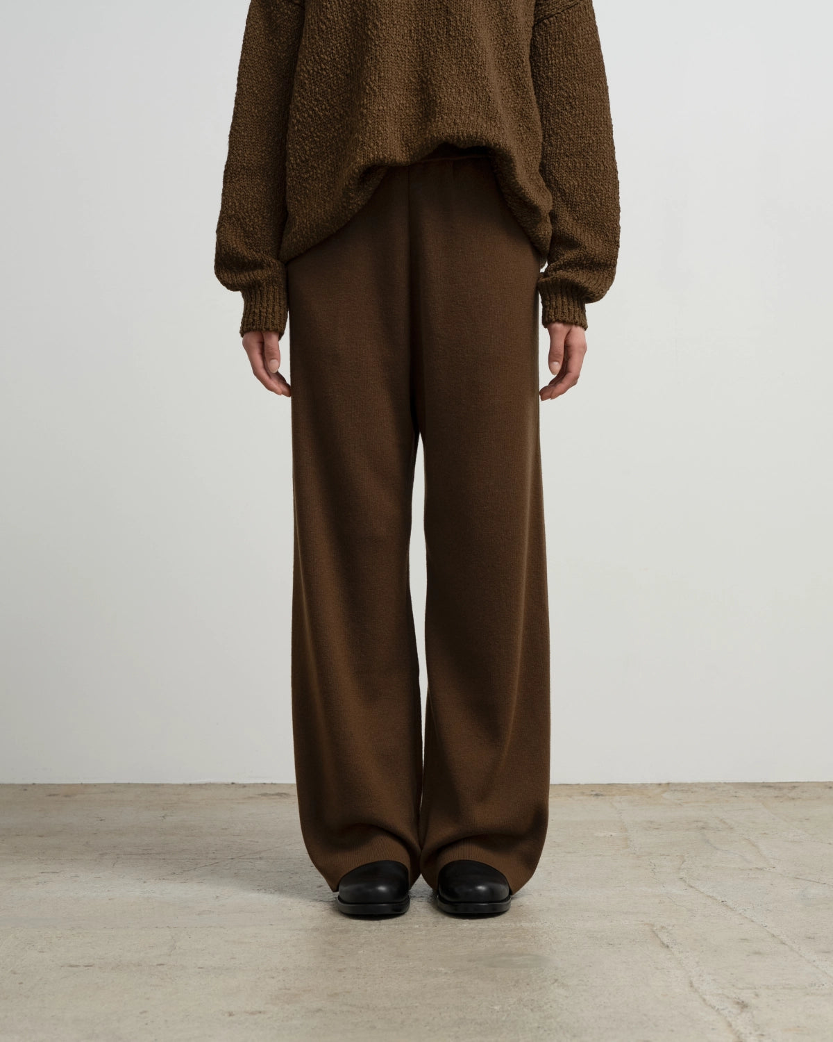 Graphpaper / Mercerized Fine Wool Knit Pants (GL263-80554)