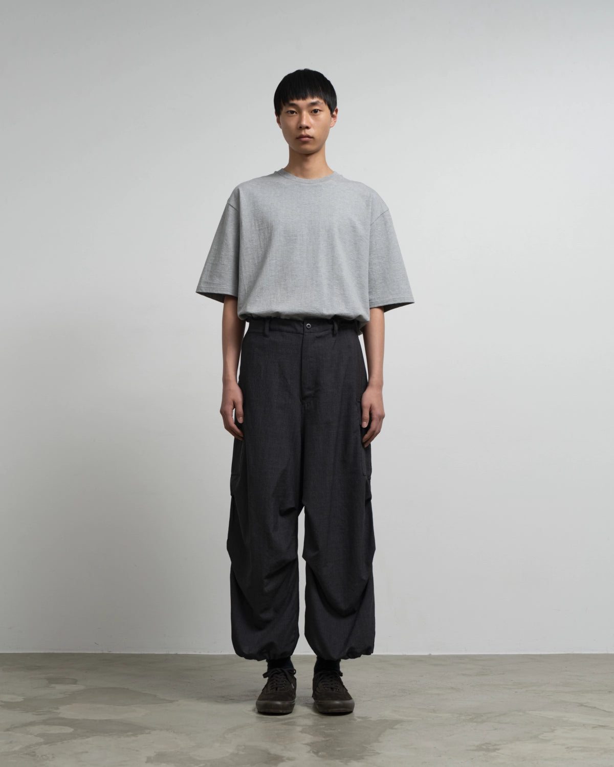 Graphpaper Re: (※Graphpaper NAGOYA EXCLUSIVE) / Grain Wool Military Cargo Cropped Pants (GM262-40701N)