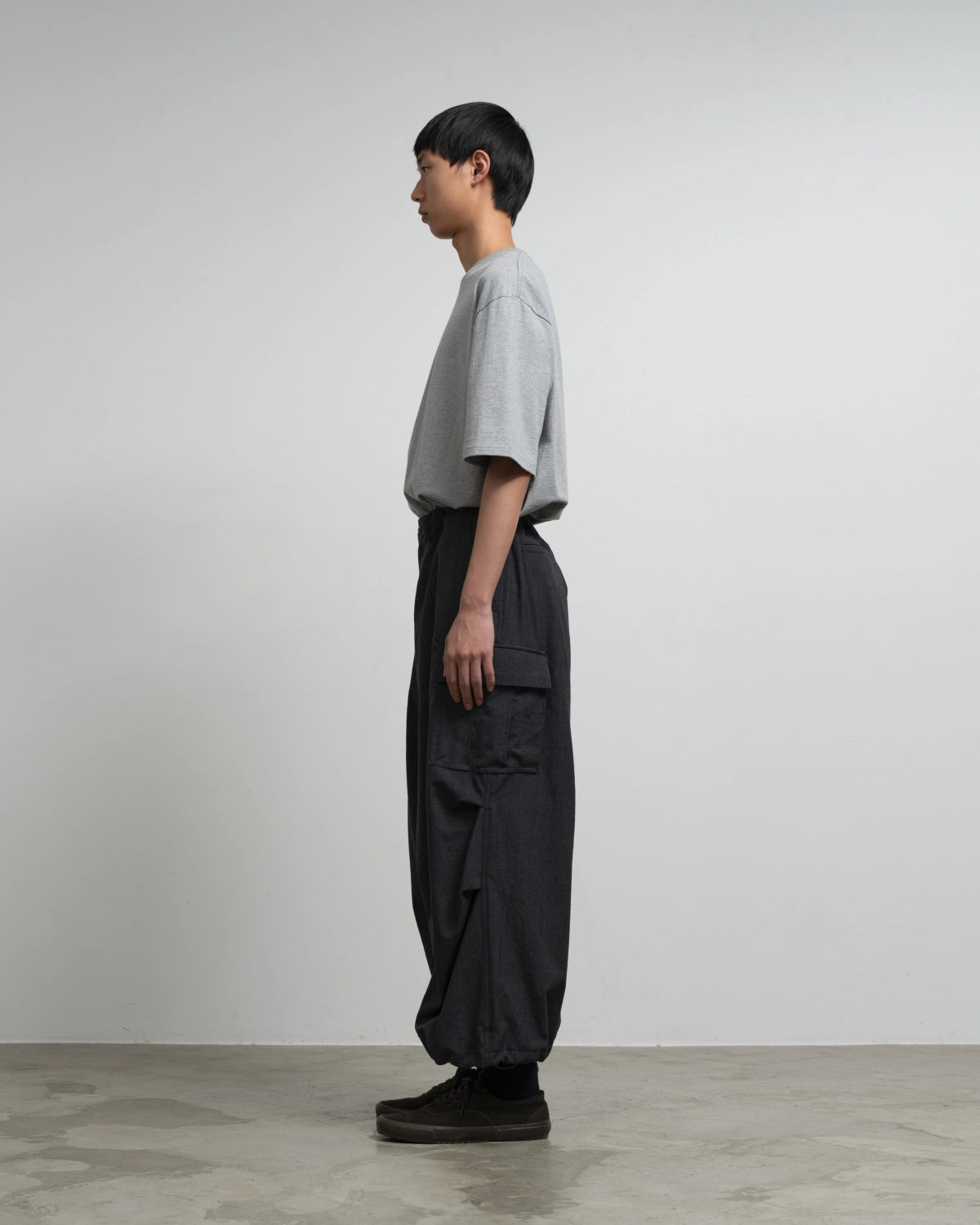 Graphpaper Re: (※Graphpaper NAGOYA EXCLUSIVE) / Grain Wool Military Cargo Cropped Pants (GM262-40701N)