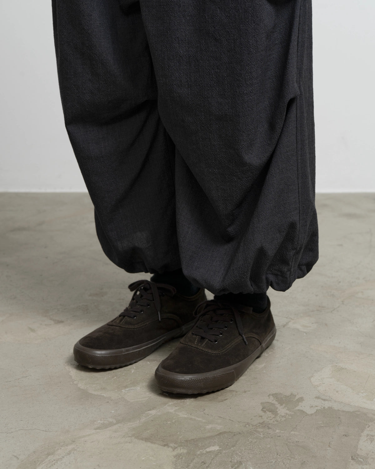 Graphpaper Re: (※Graphpaper NAGOYA EXCLUSIVE) / Grain Wool Military Cargo Cropped Pants (GM262-40701N)