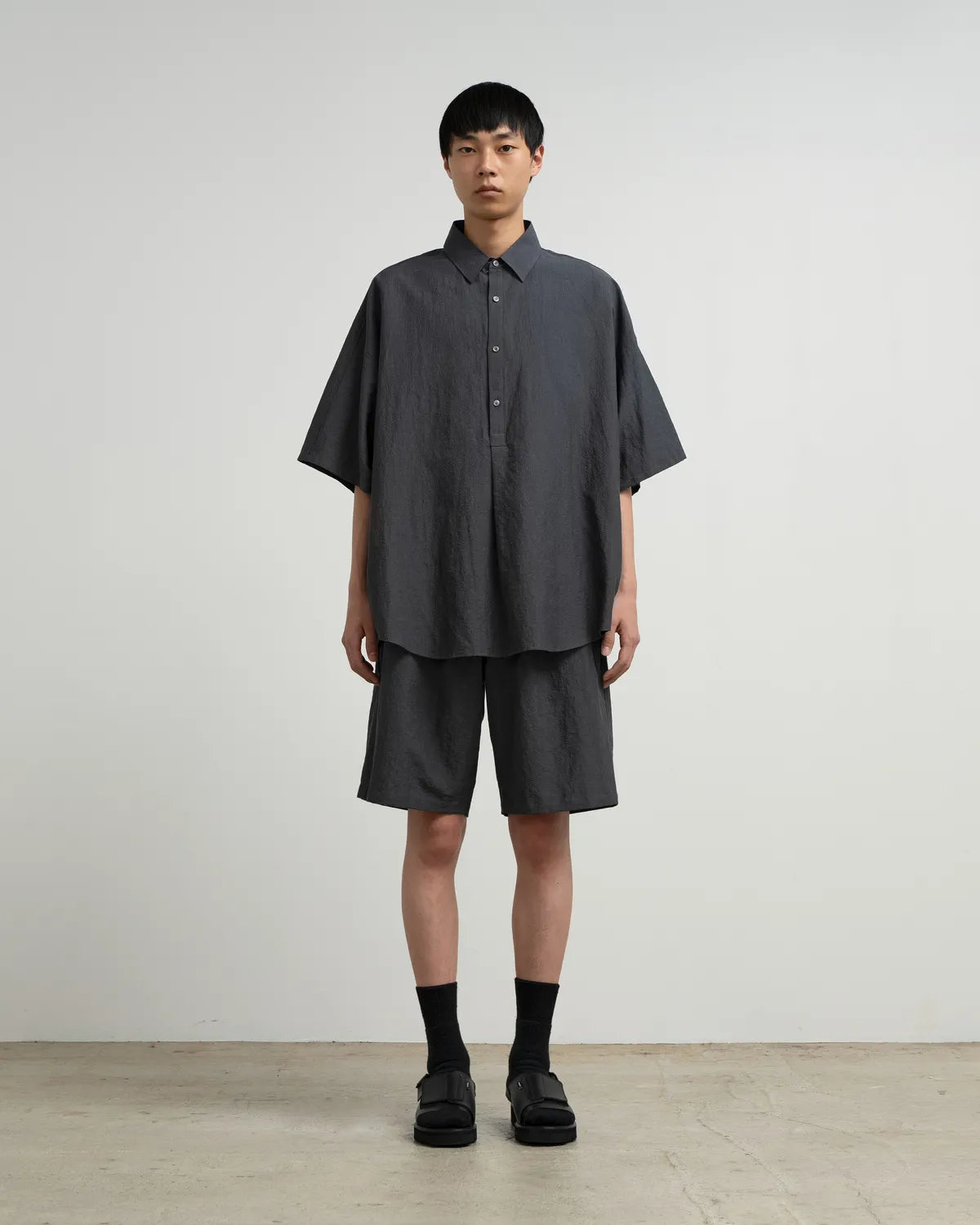 Graphpaper（グラフペーパー） / Cotton Linen Seersucker S/S