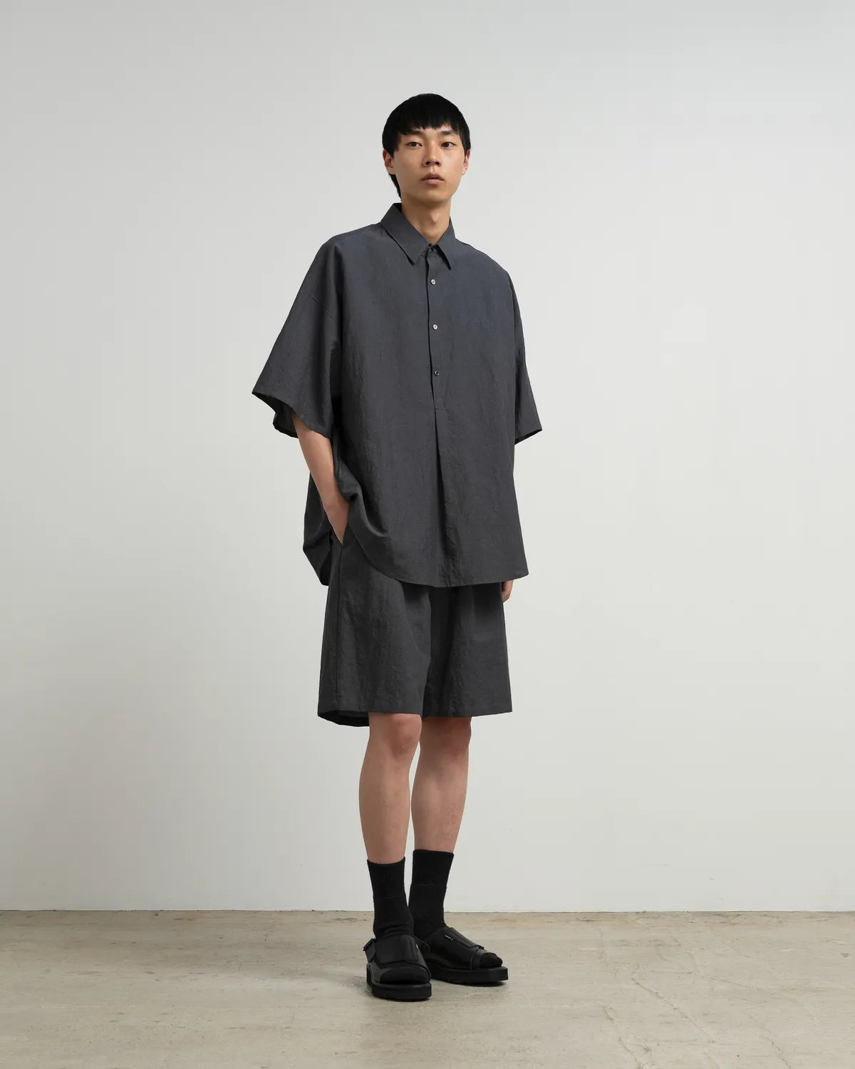Graphpaper（グラフペーパー） / Cotton Linen Seersucker S/S