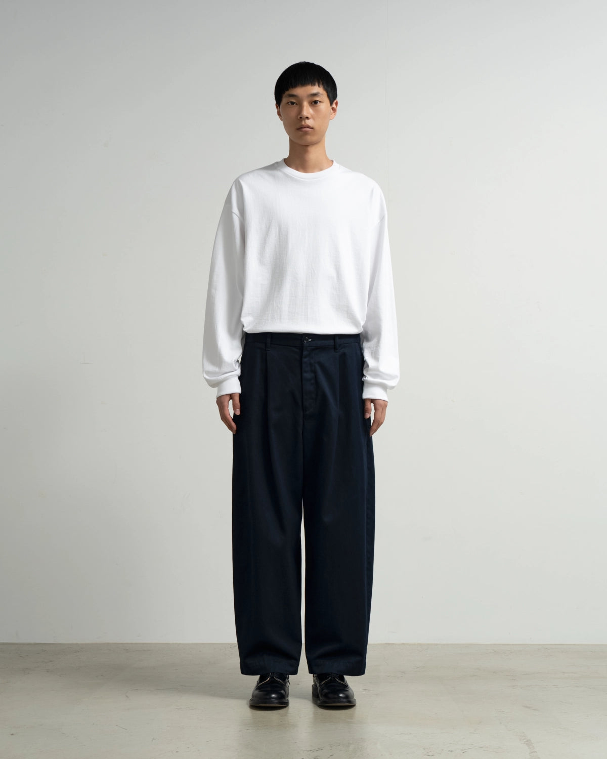 Graphpaper / Westpoint Chino Wide Tapered Trousers (GM263-40166B)