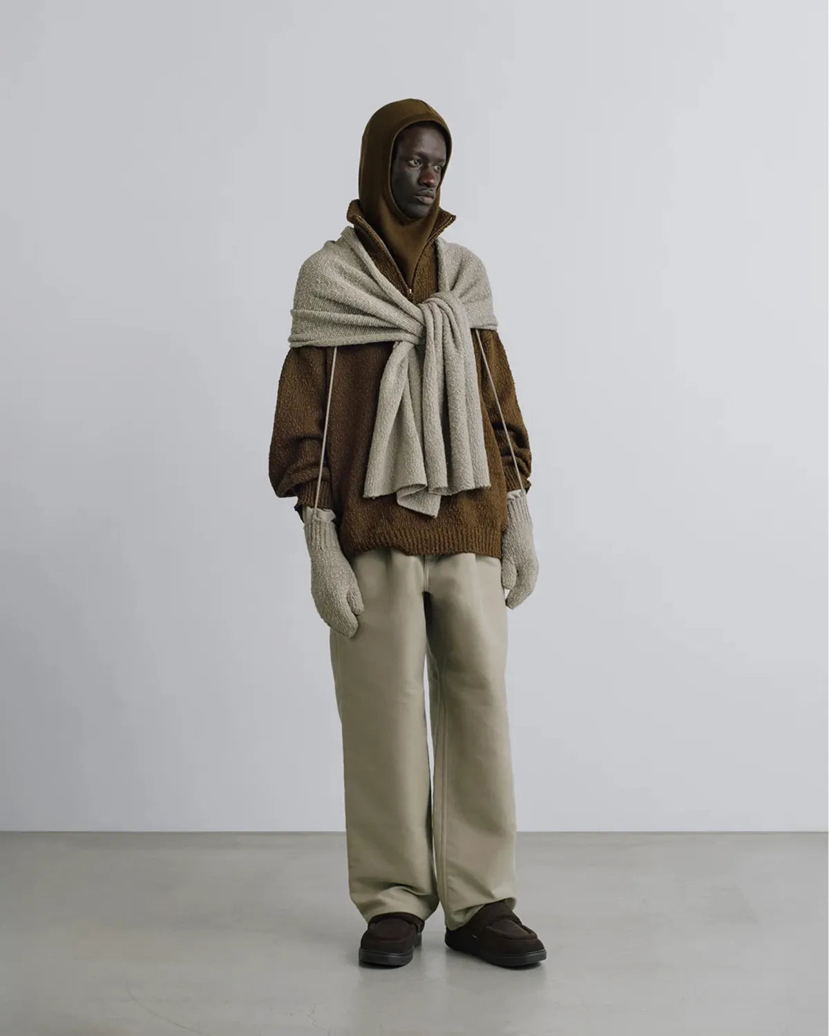 Graphpaper / Cotton Double Serge Two Tuck Pants (GM263-40452)