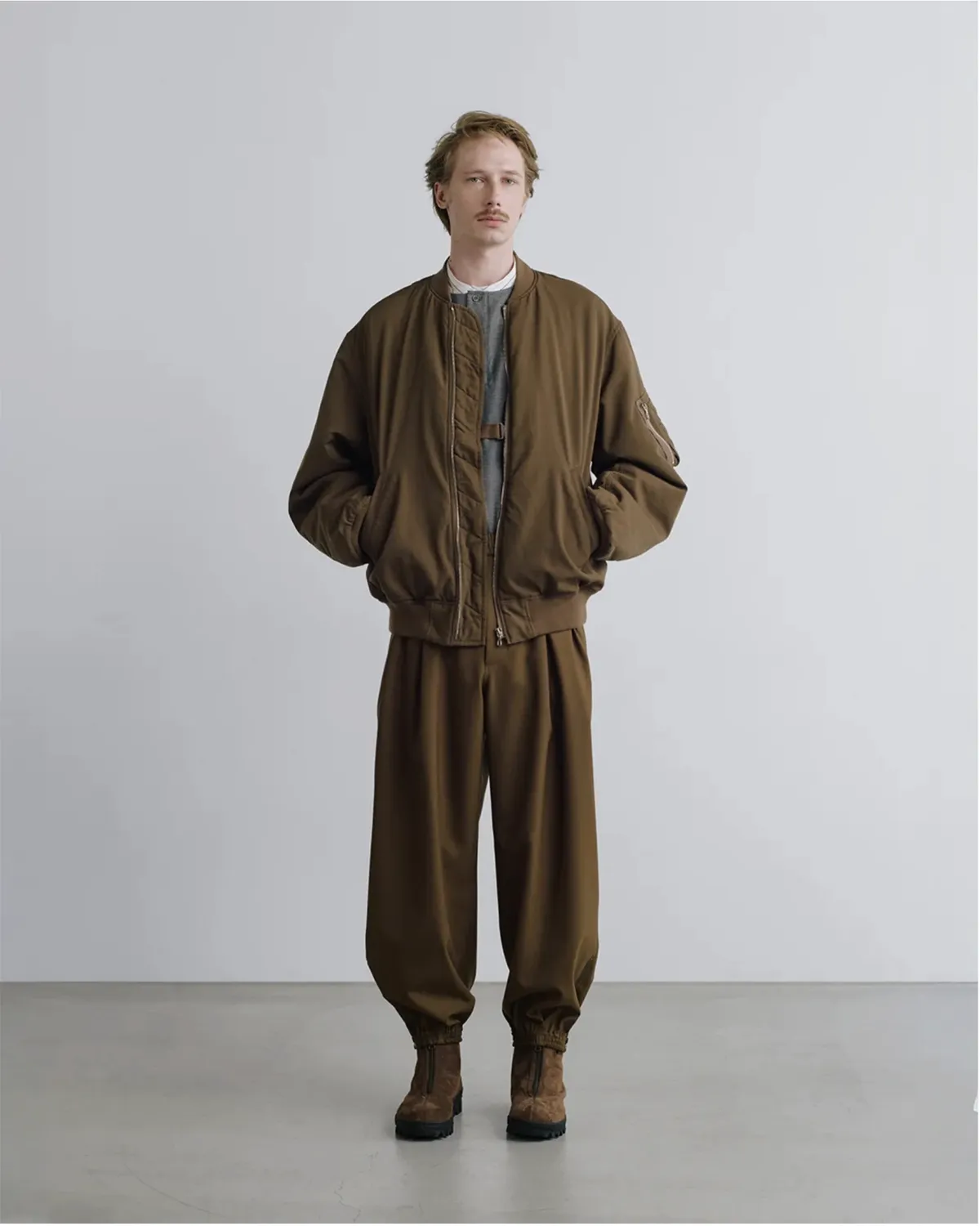 Graphpaper / Wool Ripstop Two Tuck Training Pants (GM263-40481)