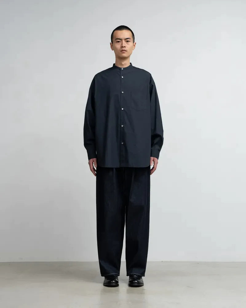 Graphpaper の Broad L/S Oversized Band Collar Shirt