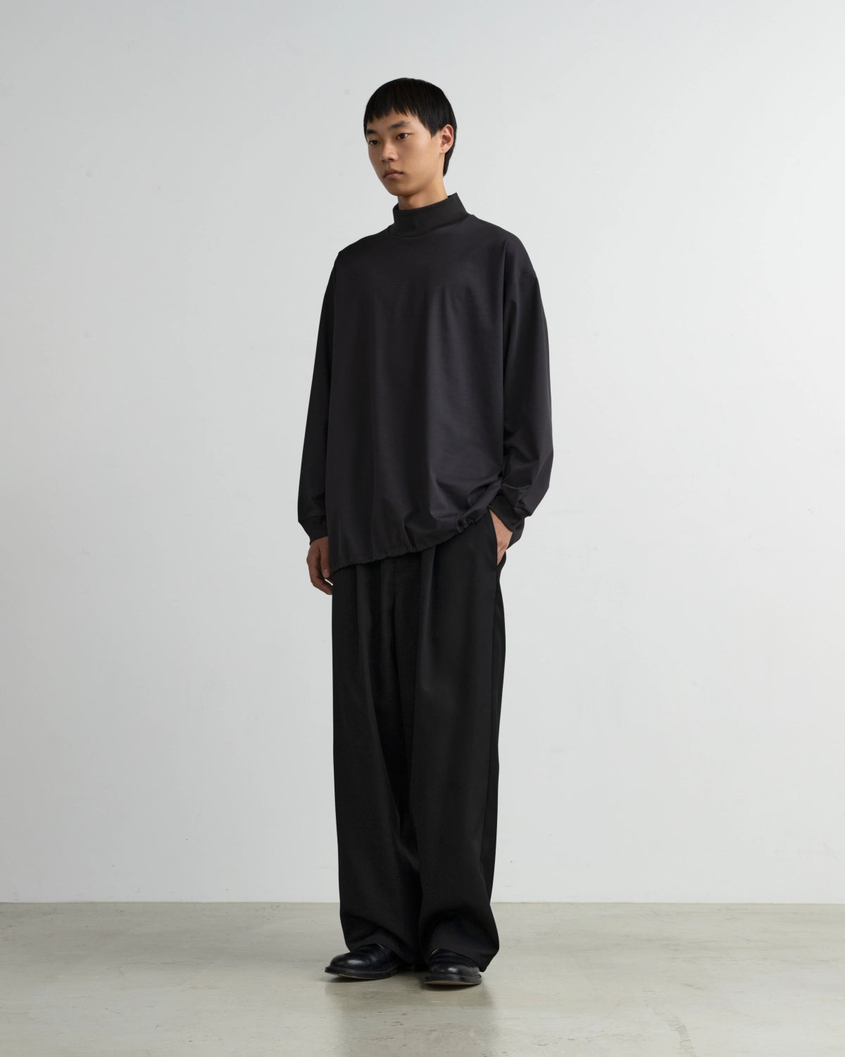 Graphpaper × DESCENTE / DESCENTE for Graphpaper L/S Mock Neck Tee (DU263-70002)