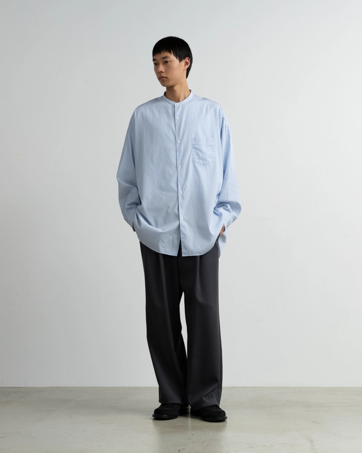 Graphpaper / Broad Stripe L/S Oversized Band Collar Shirt (GM264-50024STB)