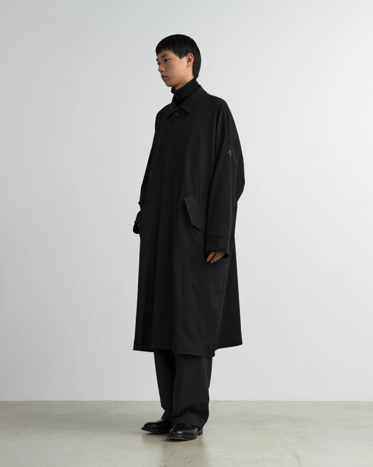 Graphpaper × DESCENTE / DESCENTE for Graphpaper  Wide Coat (DU263-10001)