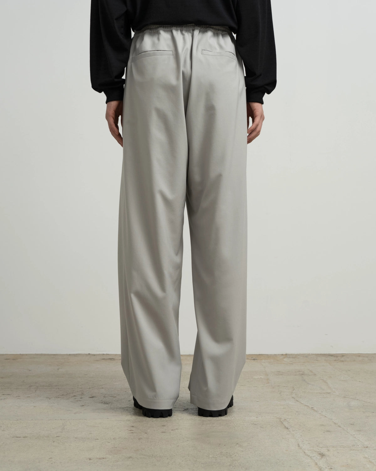 Graphpaper / Extra Fine Wool Easy Wide Pants (GM263-40242)