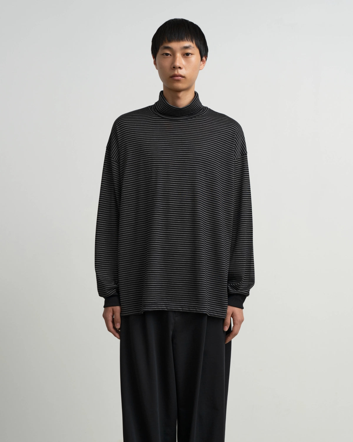 Graphpaper / Fine Wool Border L/S Turtle Neck Tee (GU263-70159B)