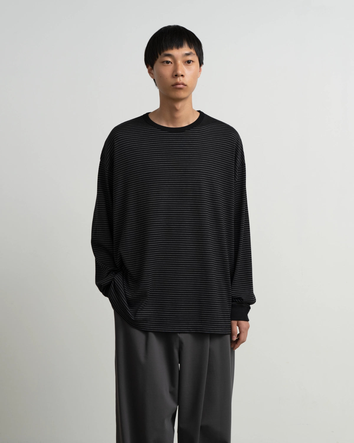 Graphpaper / Fine Wool Border L/S Crew Neck Tee (GU263-70158B)