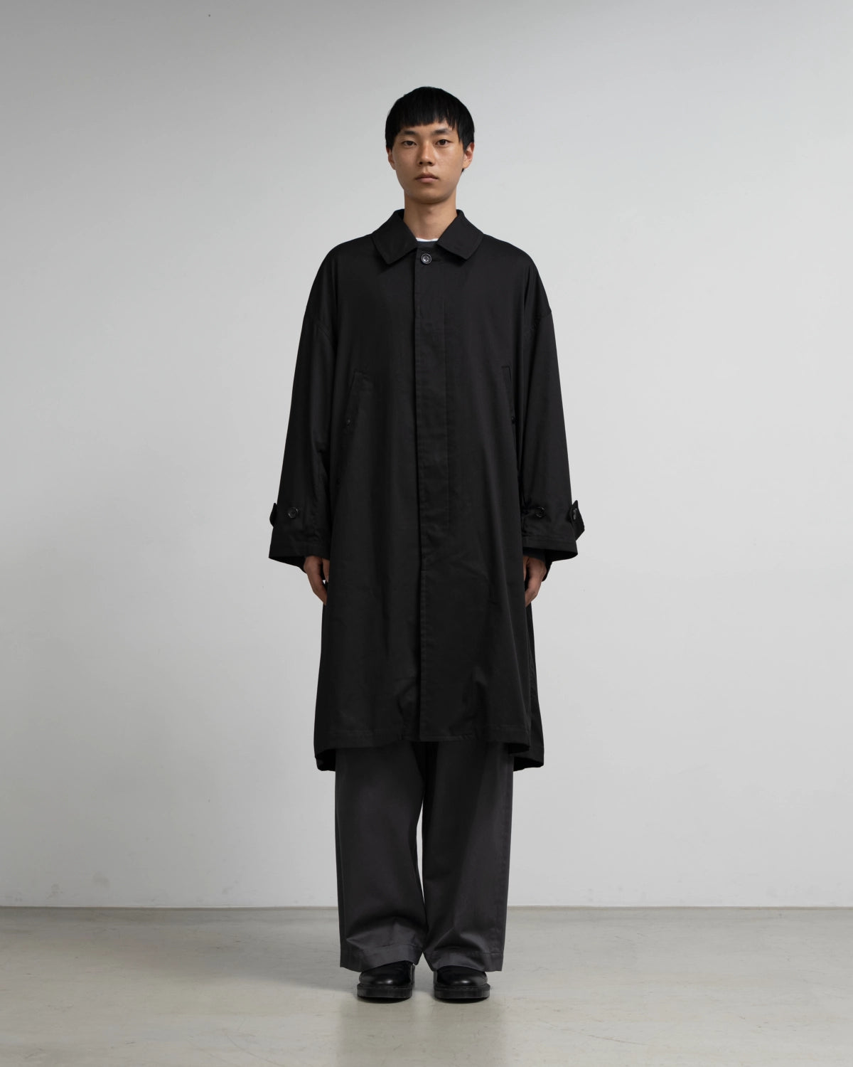 Graphpaper / Solotex Twill Oversized Coat (GU263-10175B)