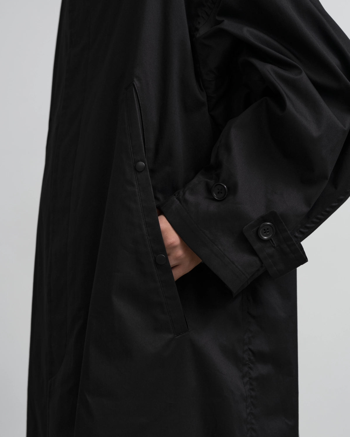 Graphpaper / Solotex Twill Oversized Coat (GU263-10175B)