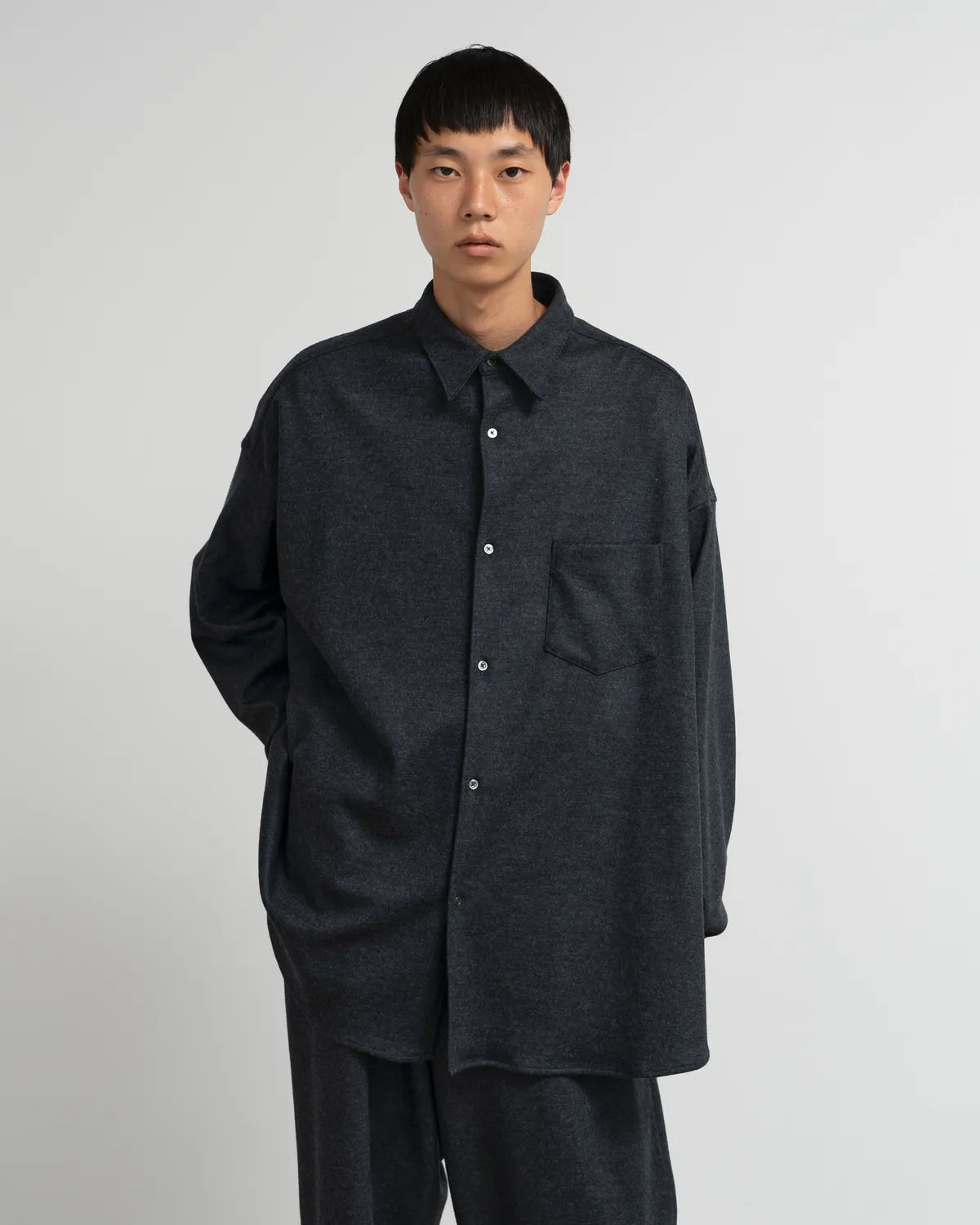 Graphpaper / Wool Smooth Flannel Oversized Regular Collar Shirt (GU263-50521B)