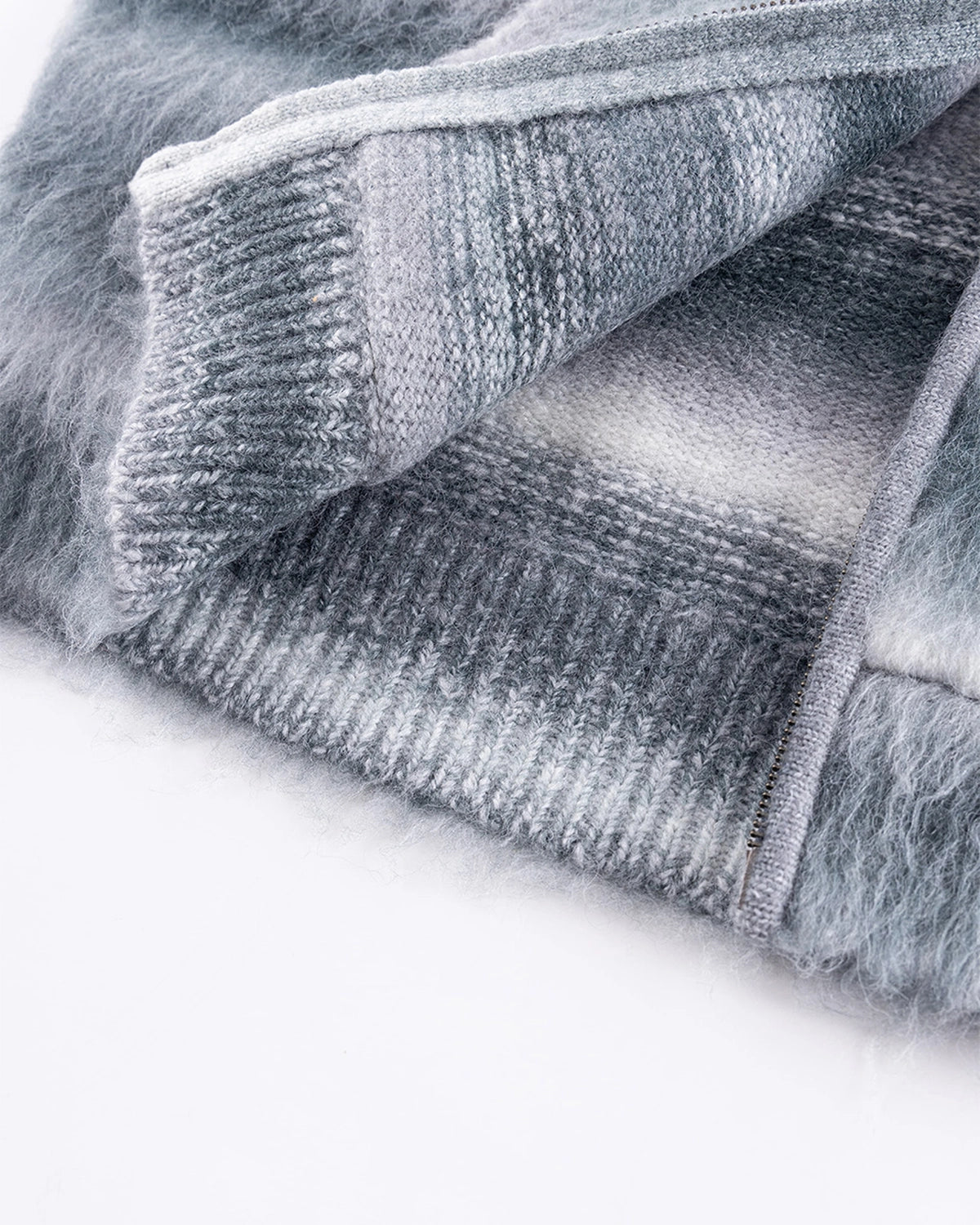 WOKE EDGE / Gradation Mohair Zip Knit (2521-15913-0080002)