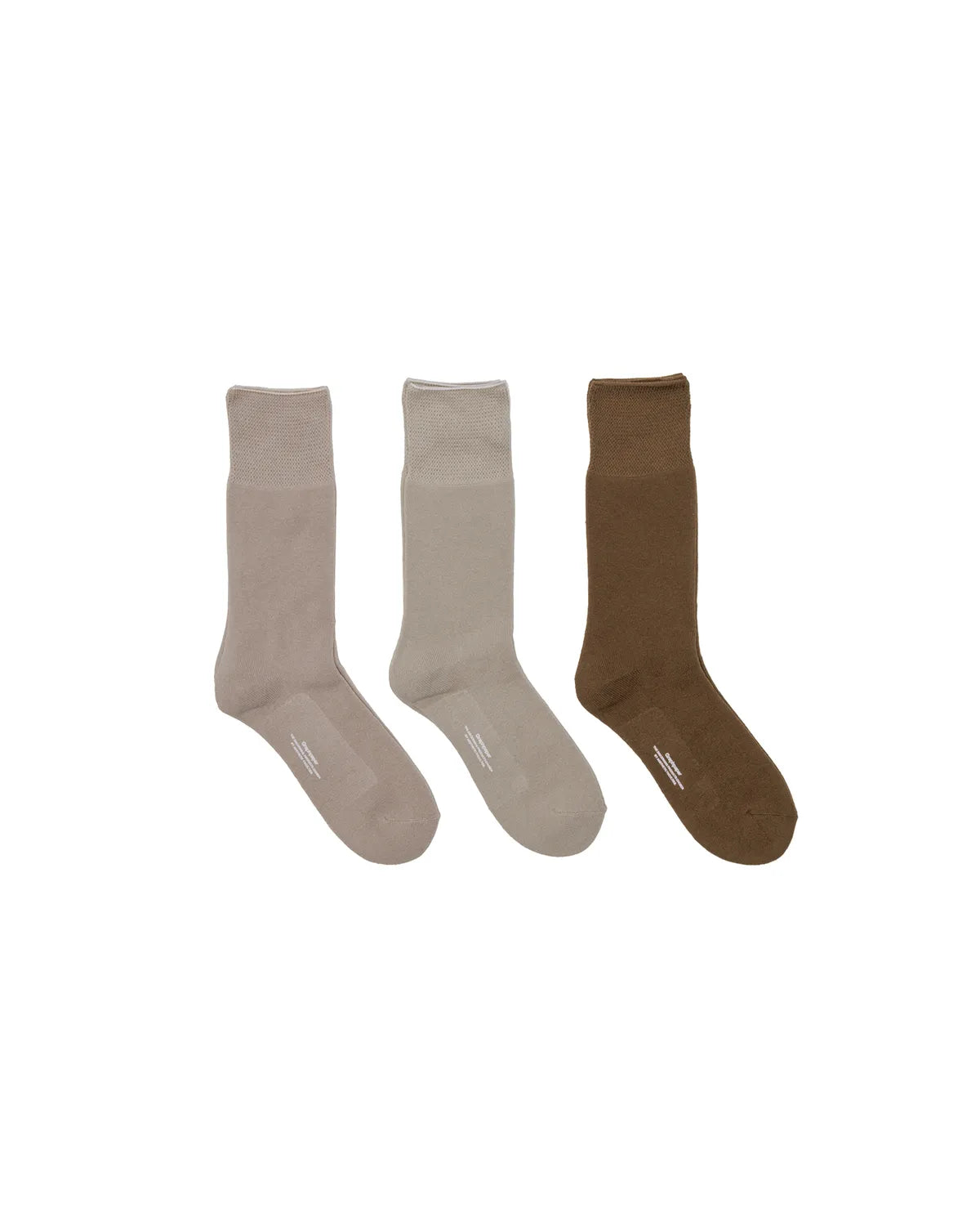 Graphpaper の Graphpaper 3-Pack Socks (GU263-90294C)