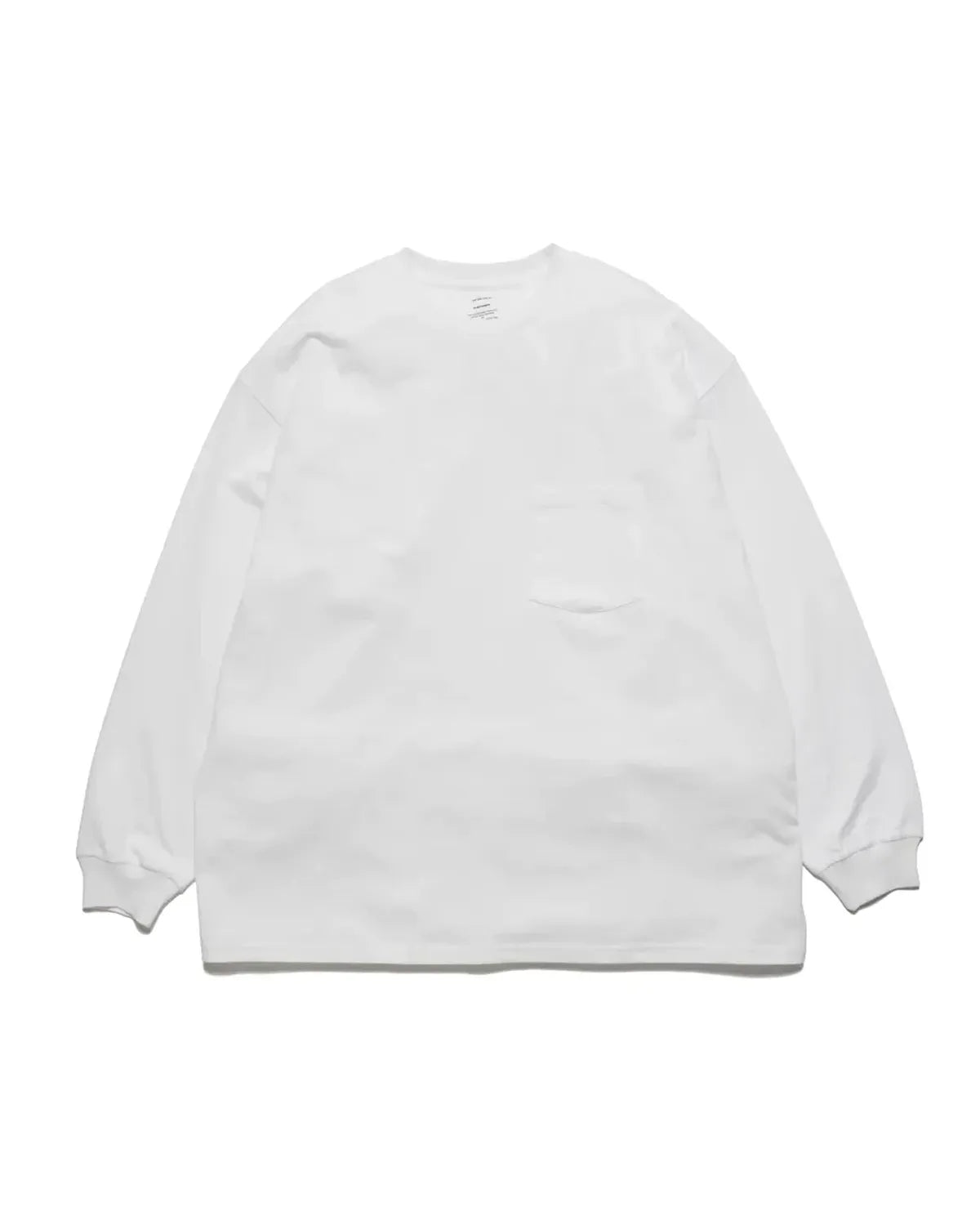 Graphpaper の L/S Oversized Pocket Tee (GU251-70107B)