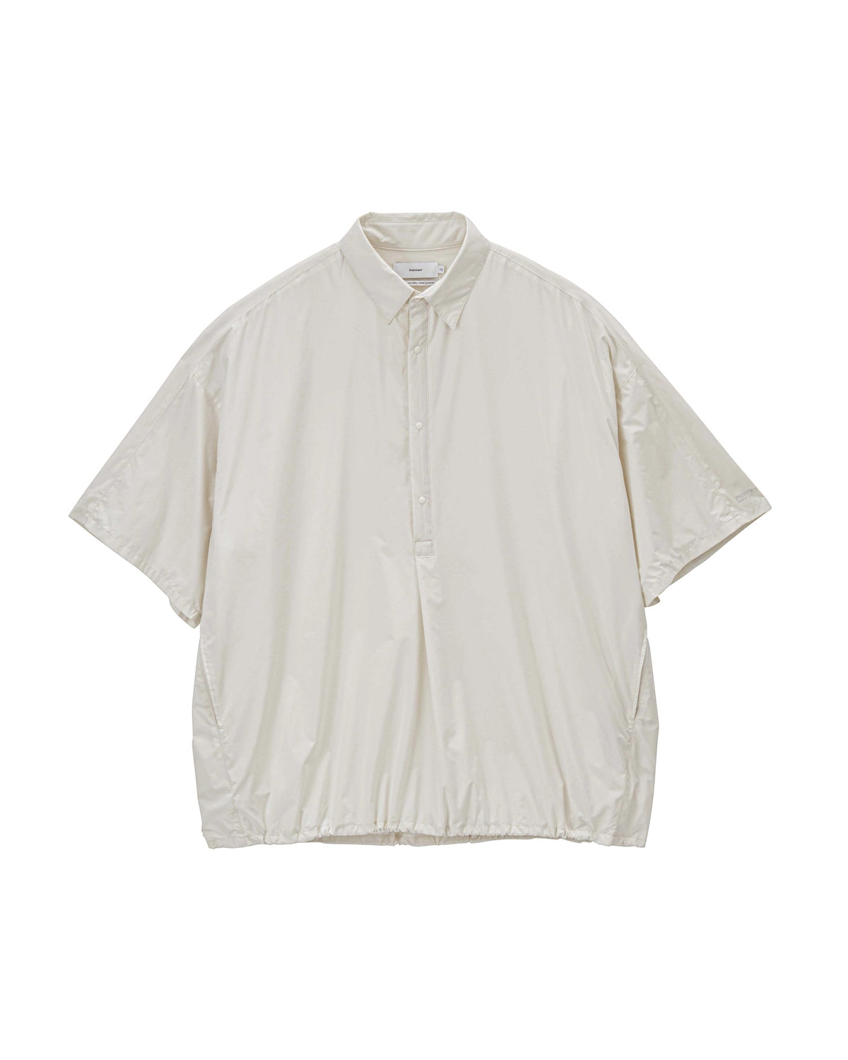 Graphpaper の PERTEX QUANTUM AIR S/S Pullover Shirt (GM261-50303)