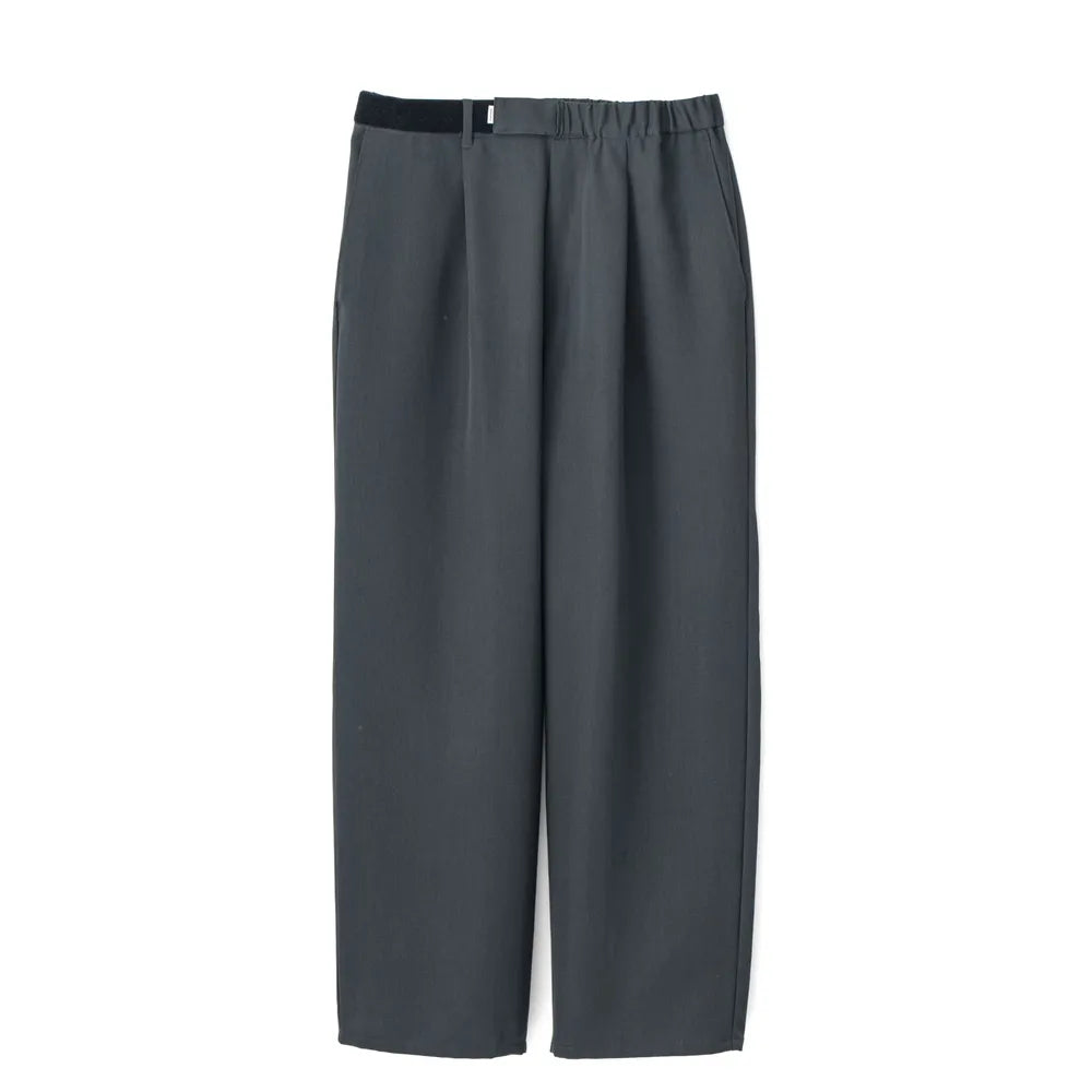 Graphpaper の Scale Off Wool Wide Chef Pants (GM243-40173B)