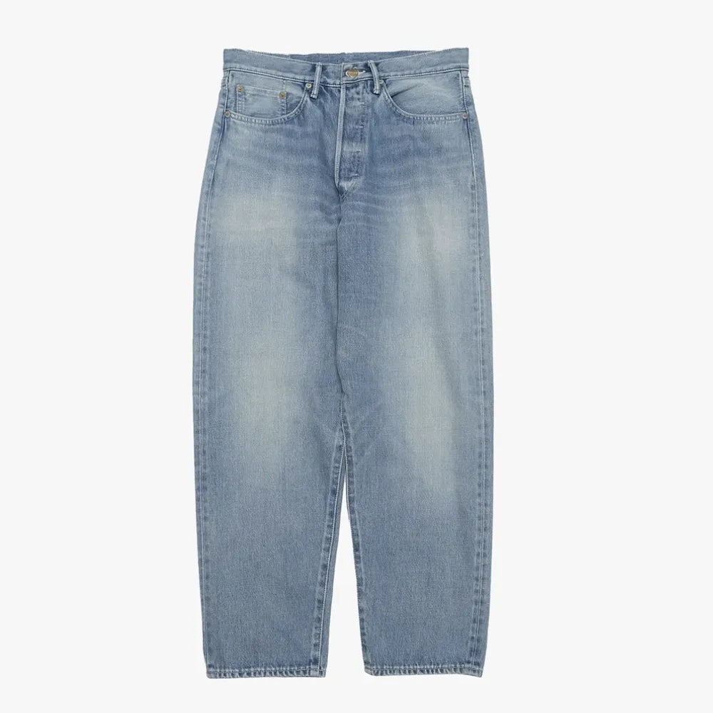 Graphpaper の Selvage Denim Five Pocket Tapered Pants (GU251-30183LB)
