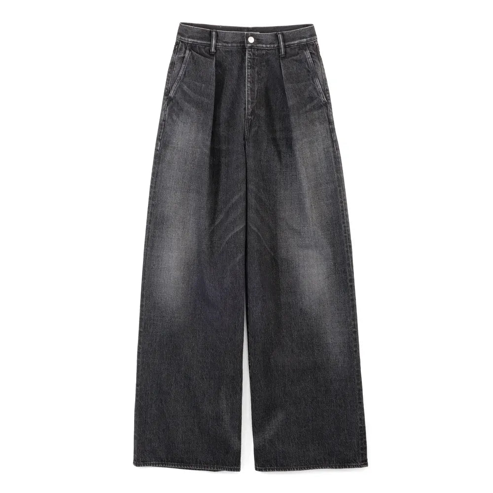 Graphpaper の Selvage Denim Two Tuck Wide Pants (GL251-40189DB)