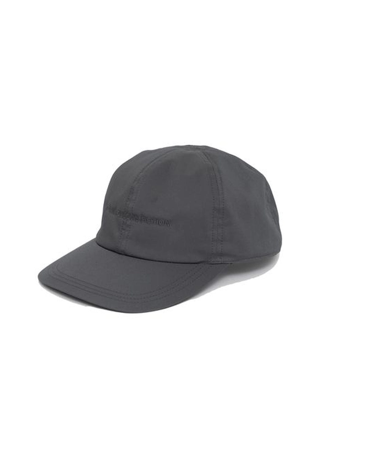 Graphpaper の Solotex Twill 6 Panel Cap (GU252-90100)