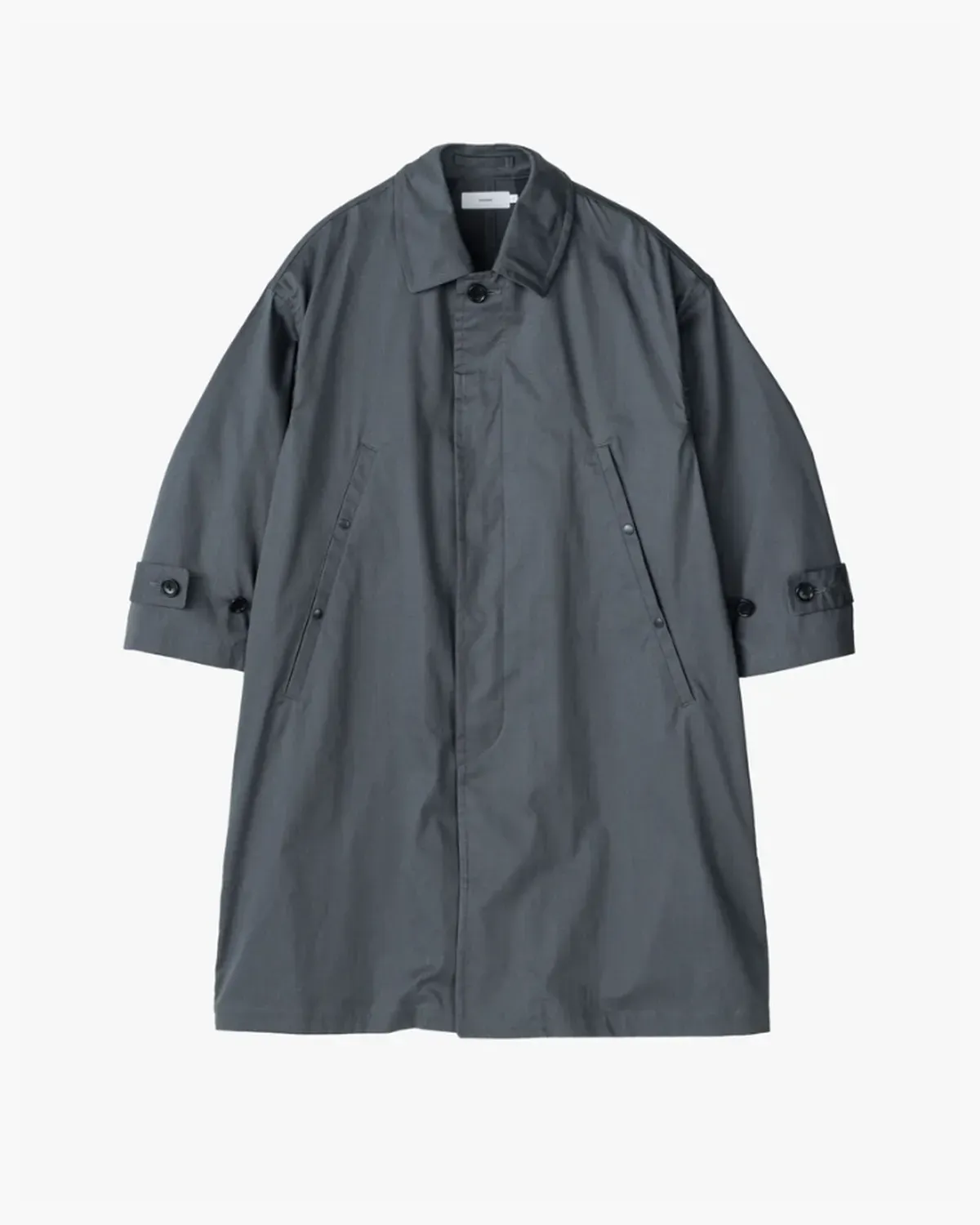 Graphpaper の Solotex Twill Oversized Coat (GU253-10160B)