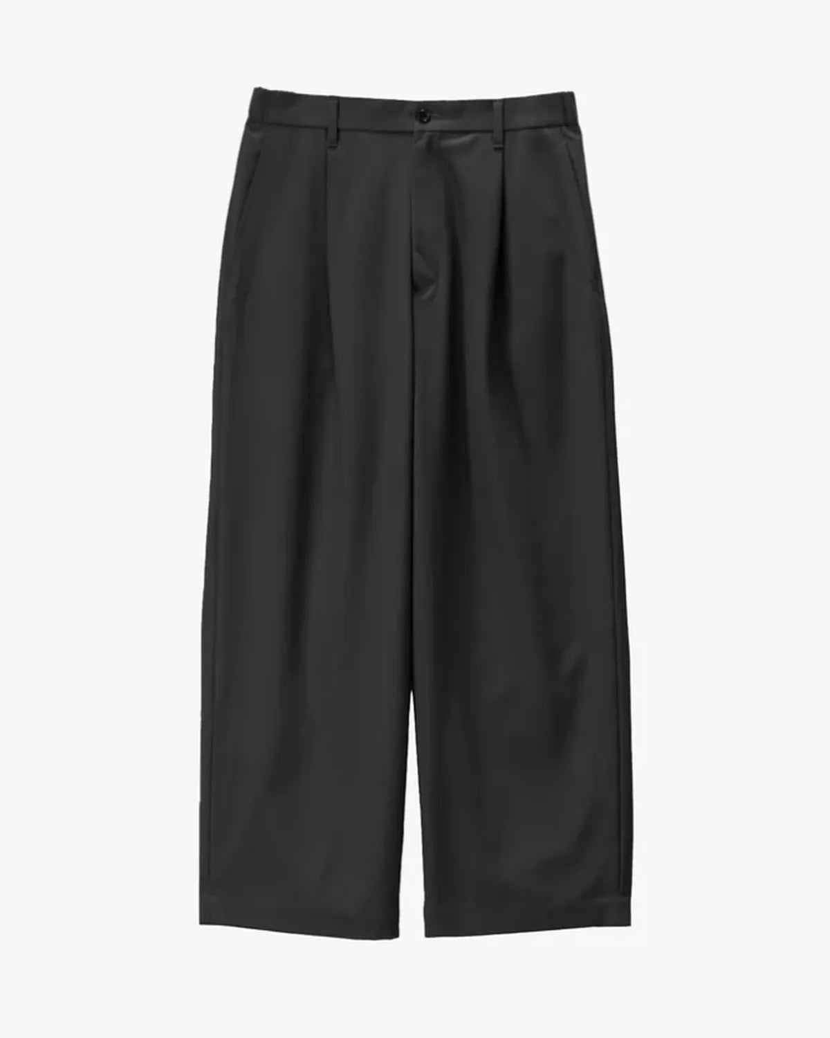 Graphpaper の Techno Wool Nylon Wide Tapered Trousers (GM253-40316)