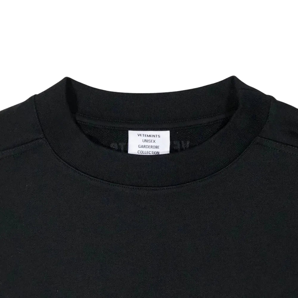 VETEMENTS / OVAL LOGO CROPPED CREWNECK (UA66CW600BB1302)