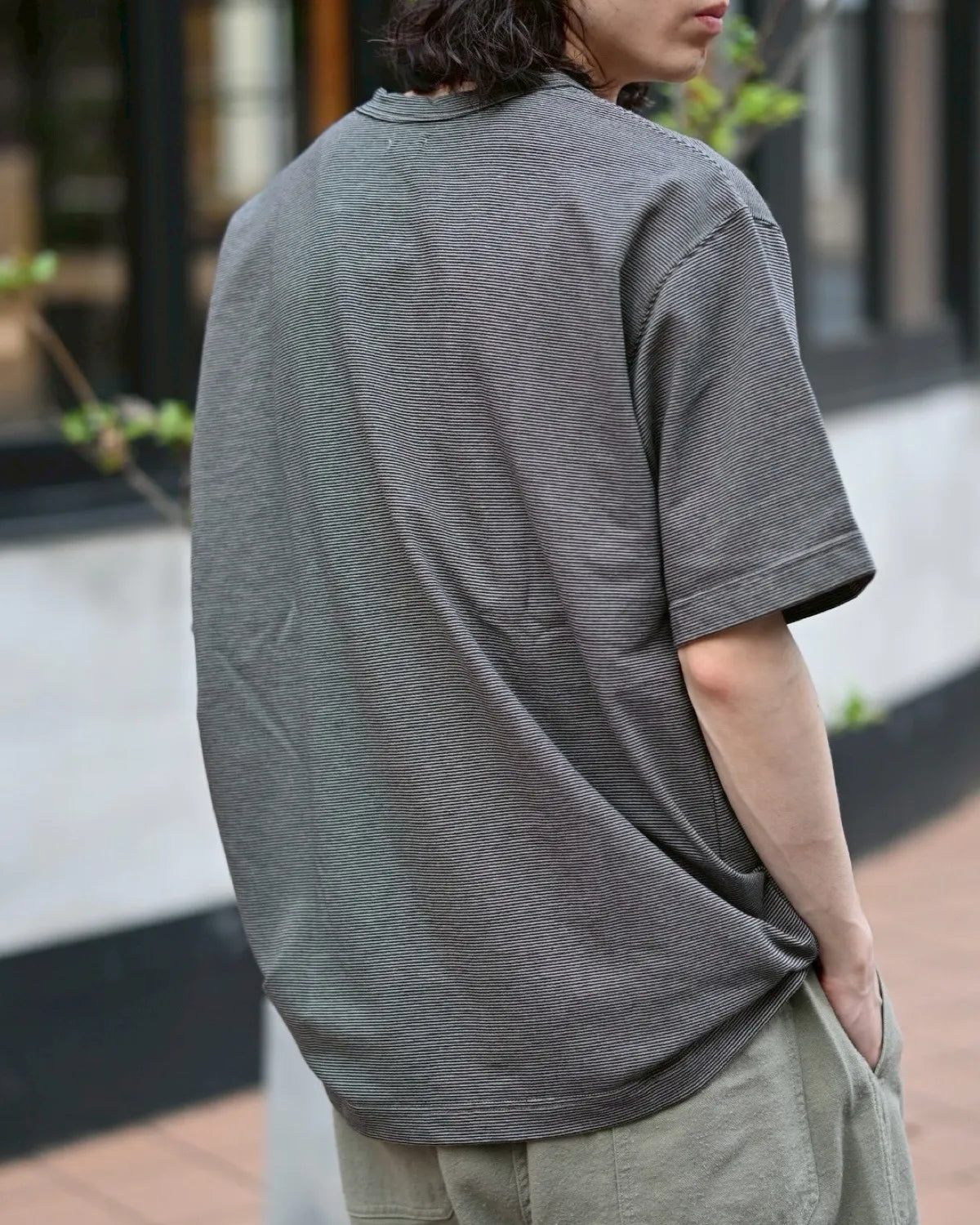 nanamica (ナナミカ) / Micro Stripe Pocket Tee | 公式通販 JACK in
