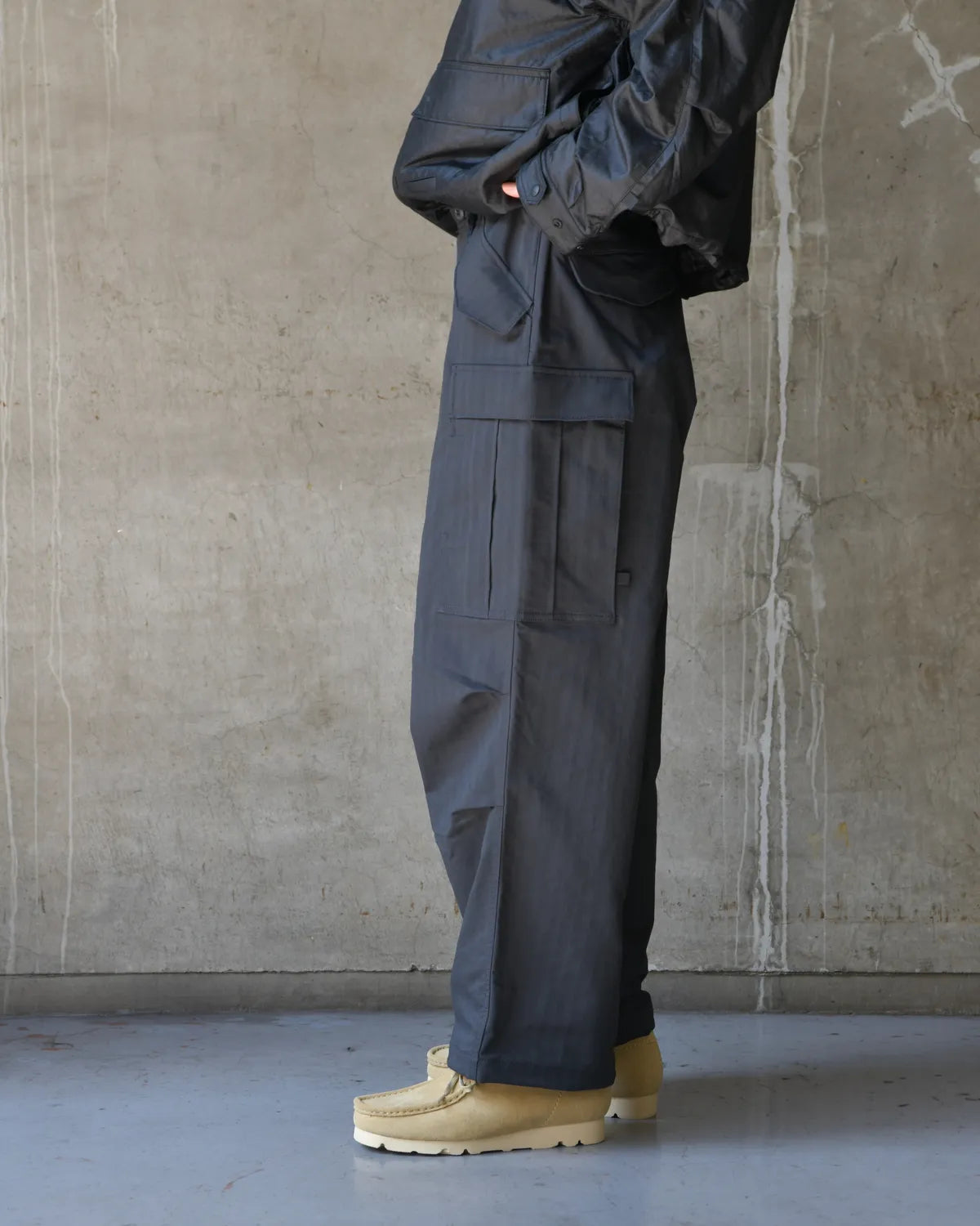 DAIWA PIER39 / TECH 6P FIELD PANTS HERRINGBONE (BP-41026W)