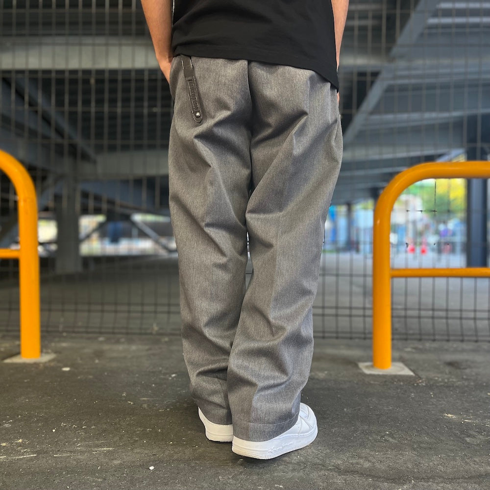 2019年のモデルになりますSEQUEL CHINO  PANTS (TAPE-F) GLAY XL