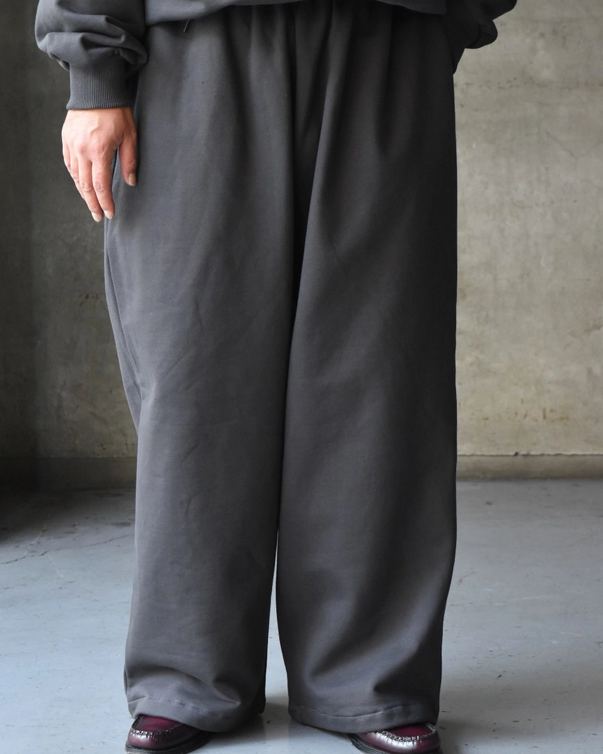 COOTIE PRODUCTIONS® / Chubby Sweat Wide Easy Pants (CTE-25A121)