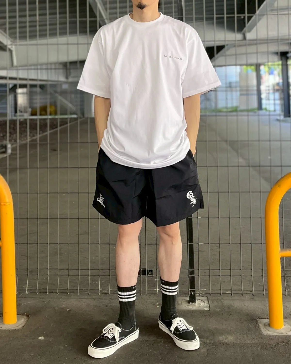 GOD SELECTION XXX(ゴッドセレクショントリプルエックス) / T-SHIRT